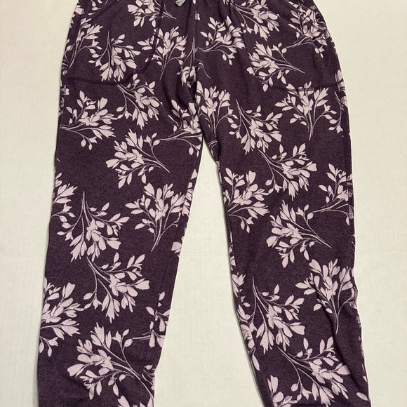 Karen Neuburger Live Love Lounge Floral Purple and Gray Drawstring Lounge Pants - Picture 1 of 6